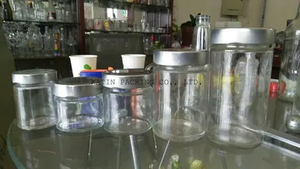 Round Bottle Glass Jar Scanned Food Packing