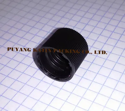 White/Black Caps for Pharmaceutical and Cosmetic Paccking